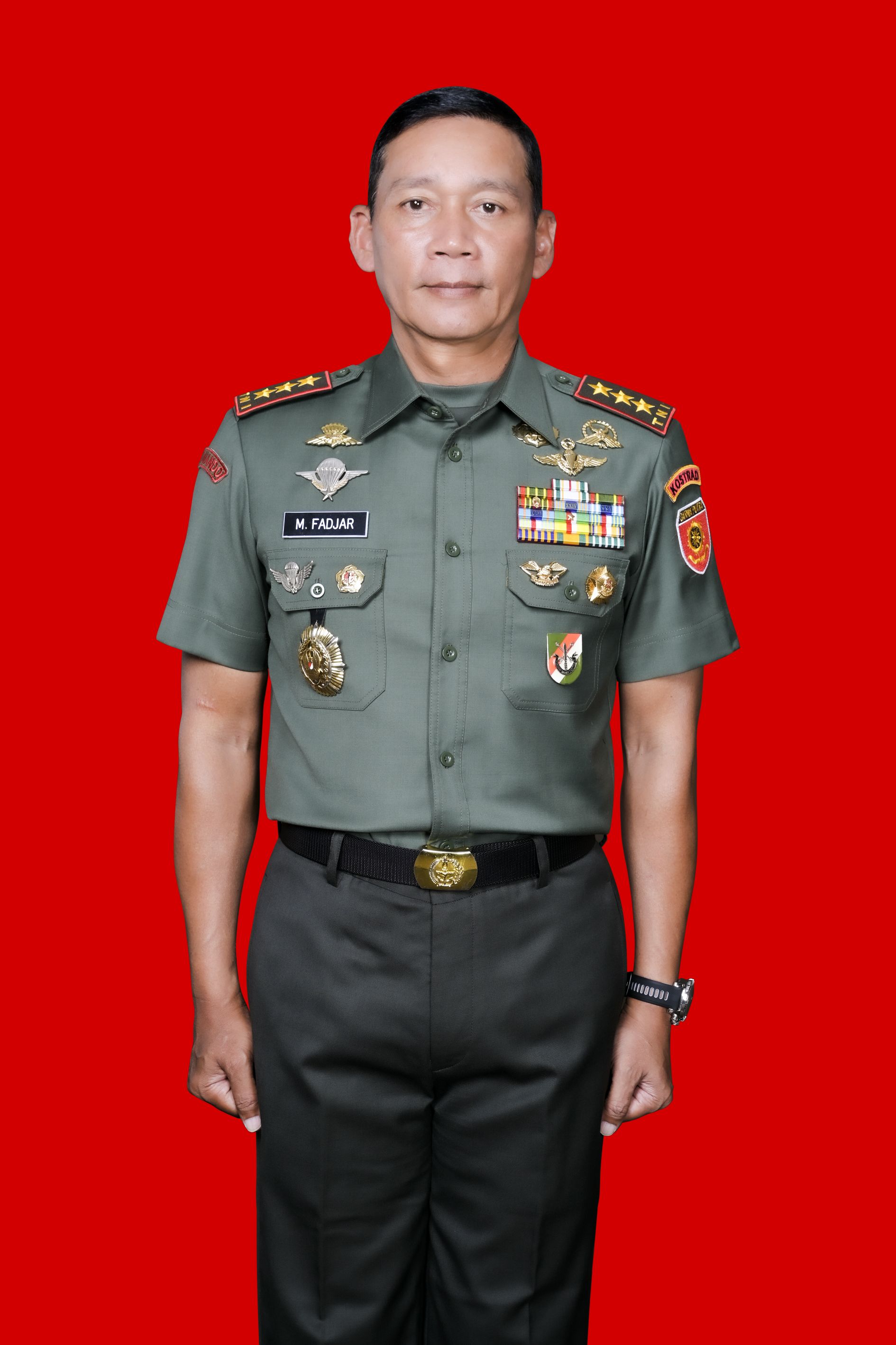 Foto LETJEN TNI MOHAMMAD FADJAR, MPICT